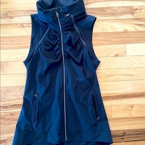Lululemon vest